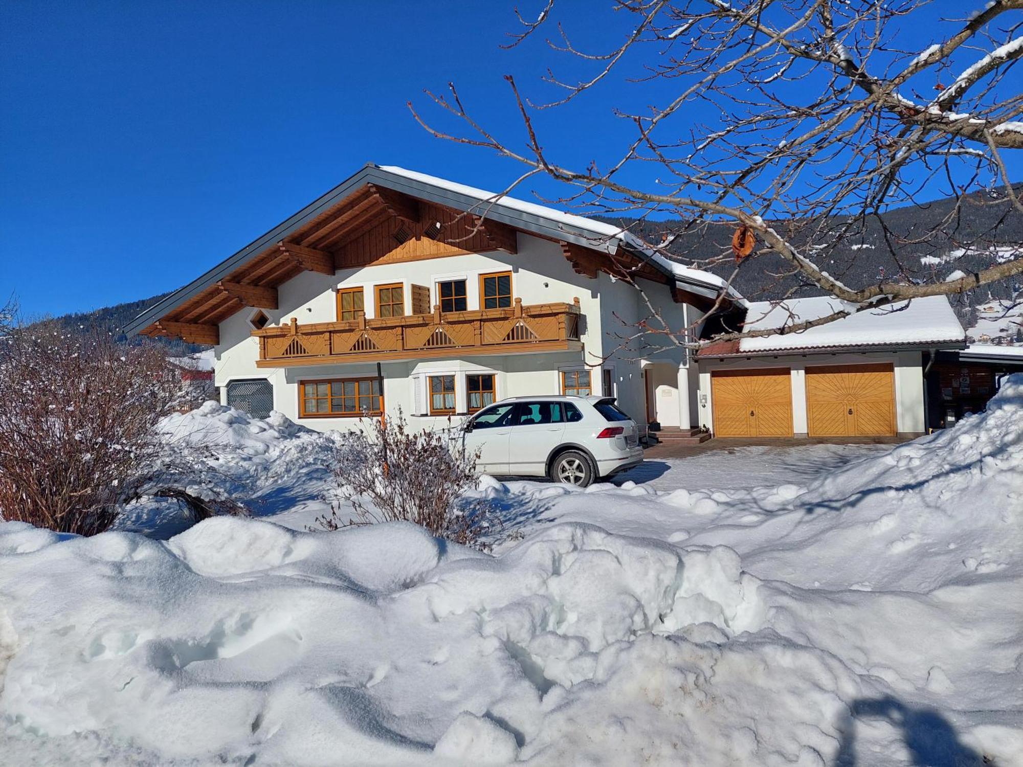 Ferienhaus Kahr Appartment Rossbrand ราดชตัดท์ ภายนอก รูปภาพ